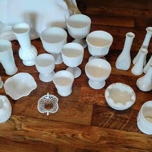 Chic White Ceramic Vase Collection